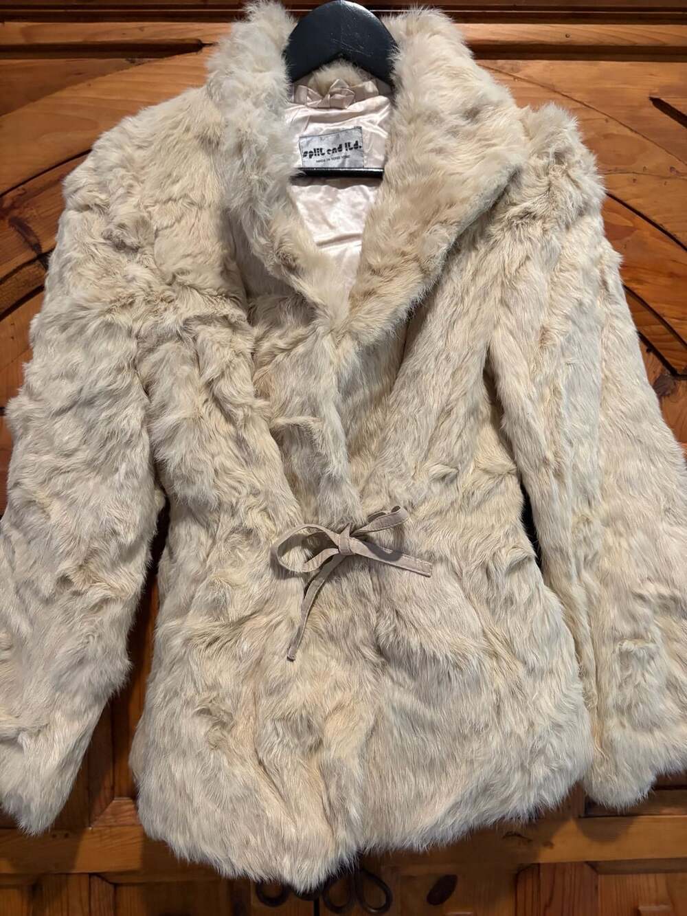 Split End Ltd. Rabbit Fur Jacket Size M Beige Real Fur Coat
